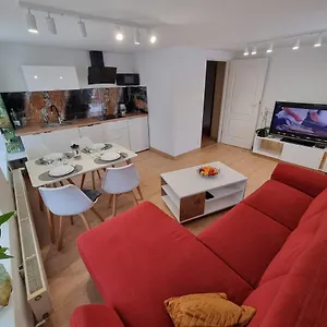 Apartament Moje Miejsce - Mieszkanie Z Duzym Tarasem Na Wylacznosc Karpacz