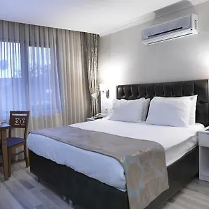 Hotel Monarch Istanbul